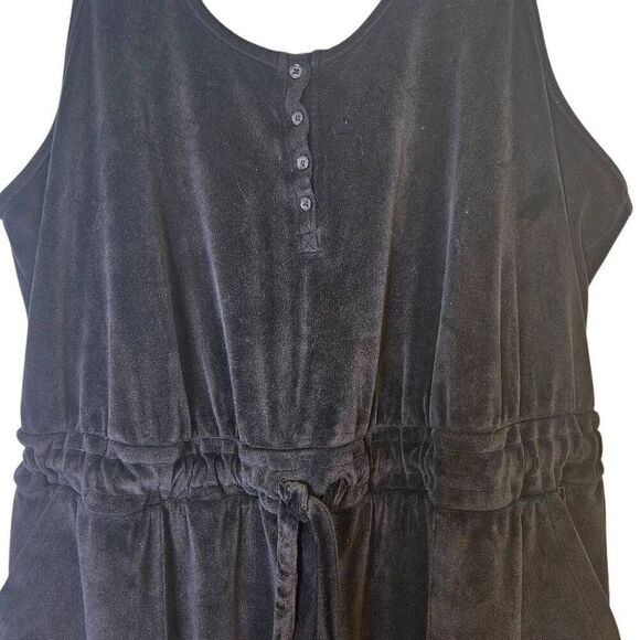 Torrid Sleep black velour lounge jumpsuit. Size 4X - Picture 2 of 5